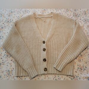 Full Tilt Chunky V-Neck Cardigan in Beige